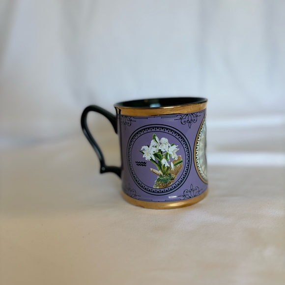 Victorian Trading Written in the Stars Purple Aquarius Zodiac Mug - Picture 6 of 16